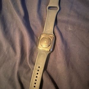 Apple Watch SE gen 2 44mm